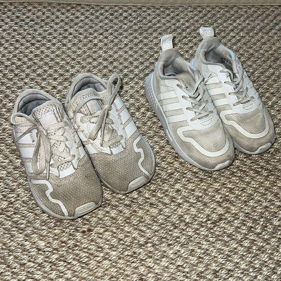 Two pairs of Adidas white tennis shoes size 8K - Picture 1 of 6